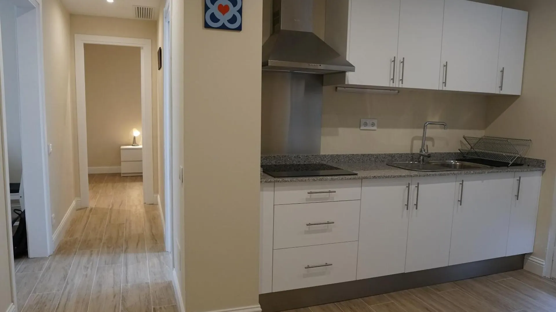 Rius33 - Apartamento Al Lado De Las Fuentes De Montjuic Barcelona
